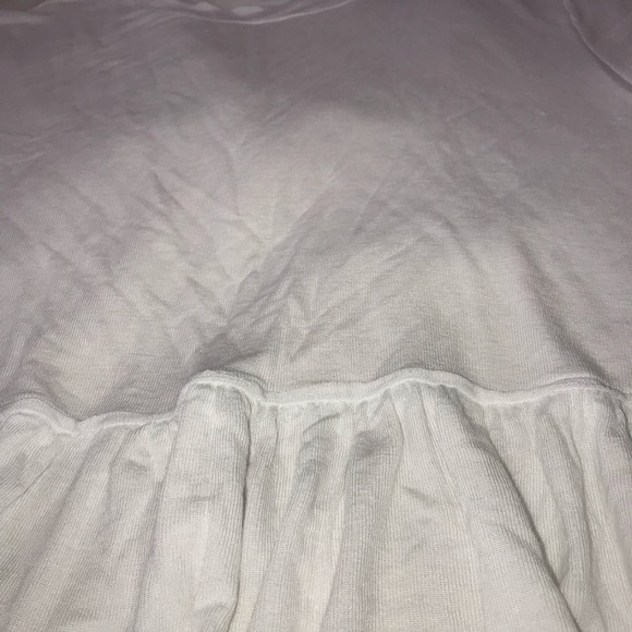 NWOT Abound Peplum Crew Neck Ruffle Hem Tee - Picture 4 of 6